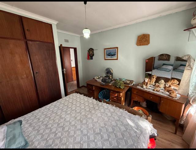 4 BEDROOM HOUSE FOR SALE IN VANDERBIJLPARK CE 5